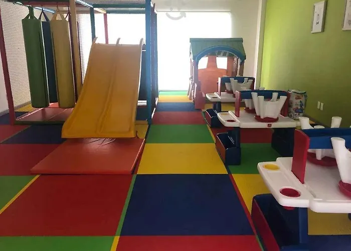 Ground Floor, 2 Bedrooms 2 Bathrooms *