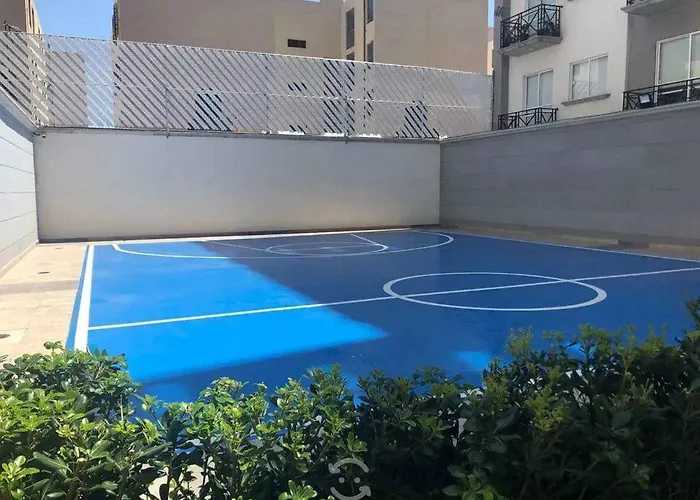Ground Floor, 2 Bedrooms 2 Bathrooms *
